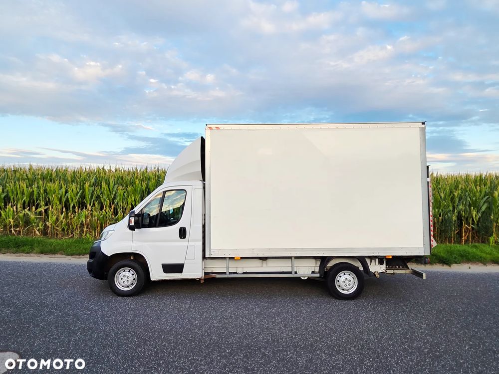 Fiat DUCATO 2.3 MultiJet 130 PS 2019 DHOLLANDIA 750 KG + UDT !! KONTENER MOŻLIWY  KREDYT LEASING - 5
