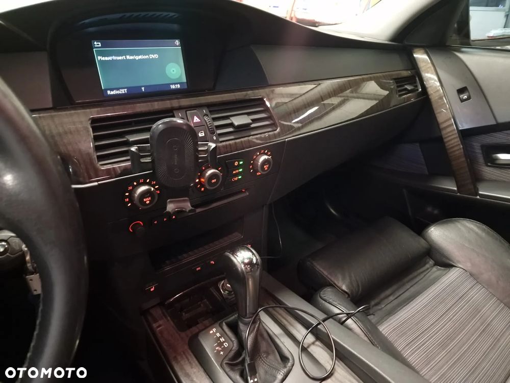 BMW Seria 5 - 16