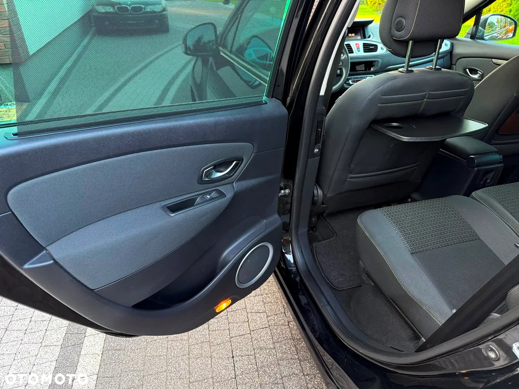 Renault Scenic 1.5dCi TomTom Edition EDC - 20
