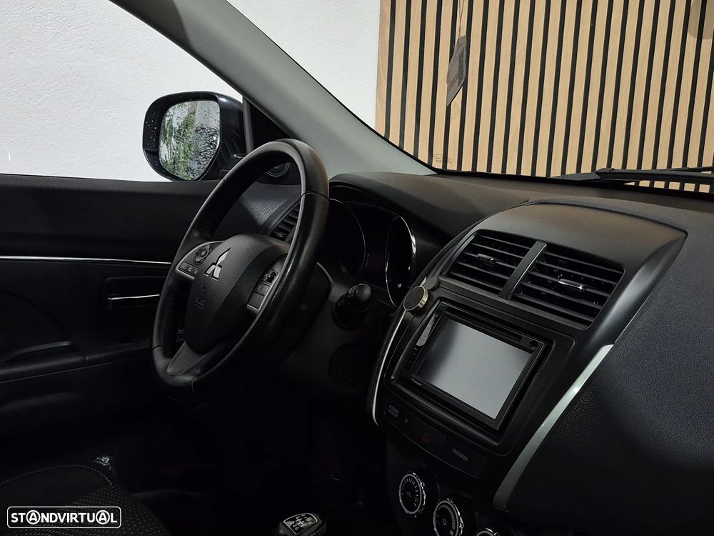 Mitsubishi ASX 1.8 DI-D Instyle - 21