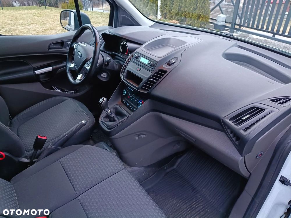 Ford TRANSIT CONNECT - 13