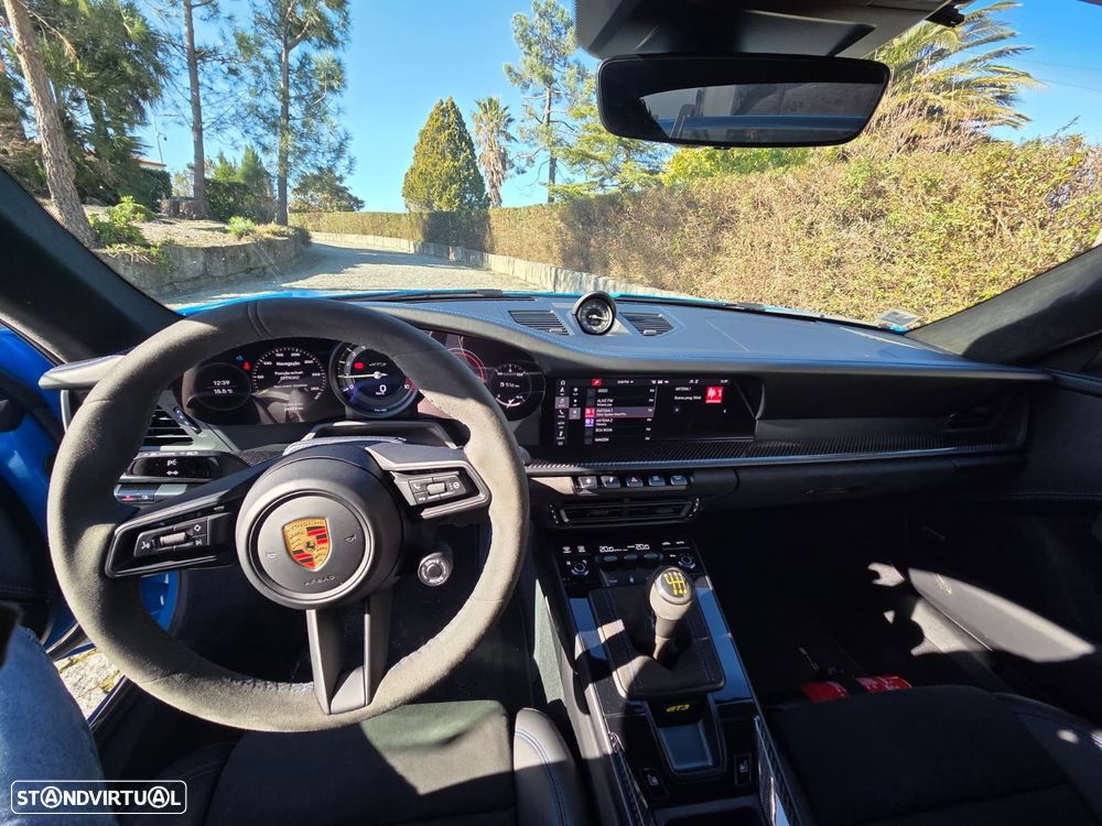 Porsche 911 Série F - 7