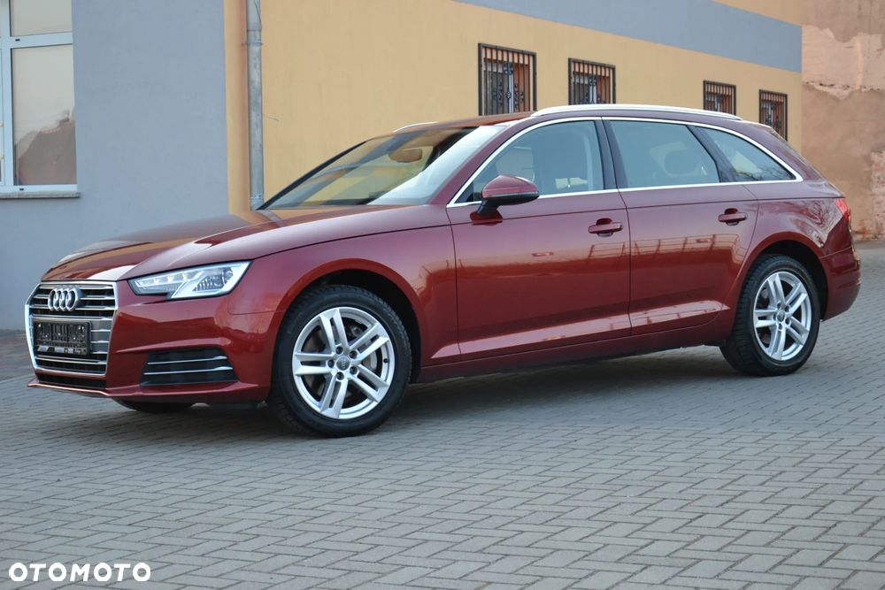 Audi A4 Avant 2.0 TDI ultra S tronic design - 4