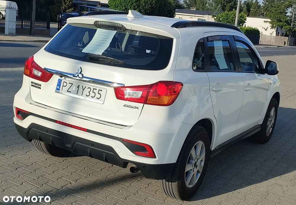 Mitsubishi ASX - 15