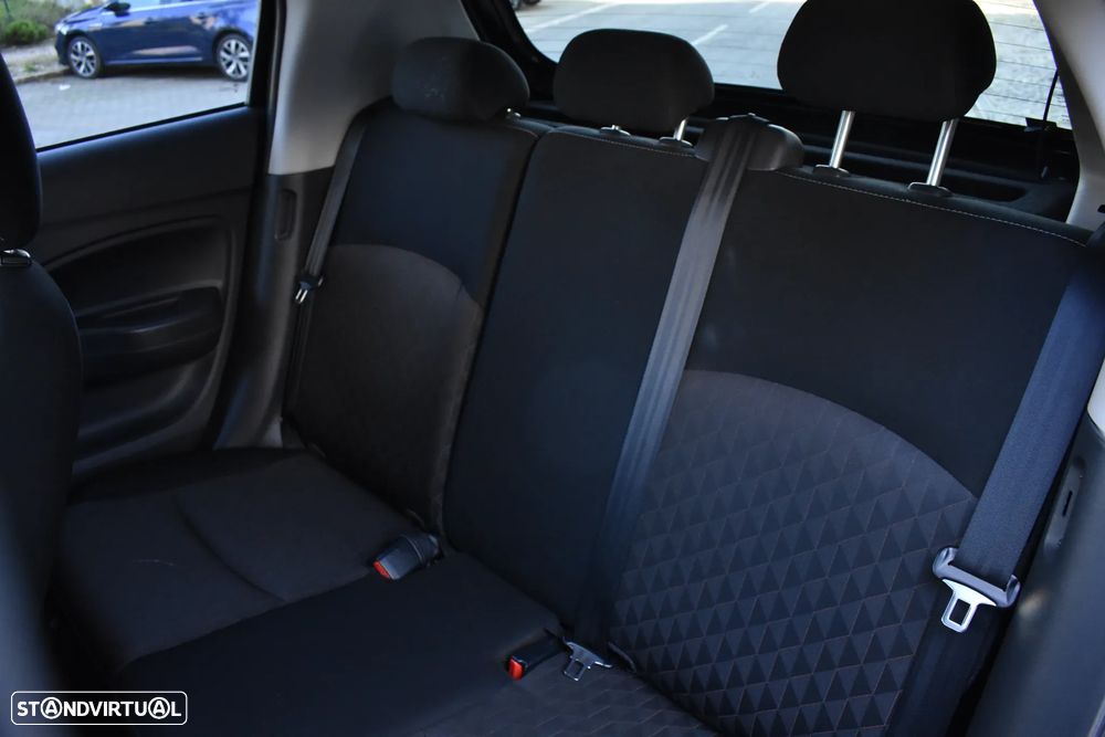 Mitsubishi Space Star 1.2 Intense Connect Edition - 37