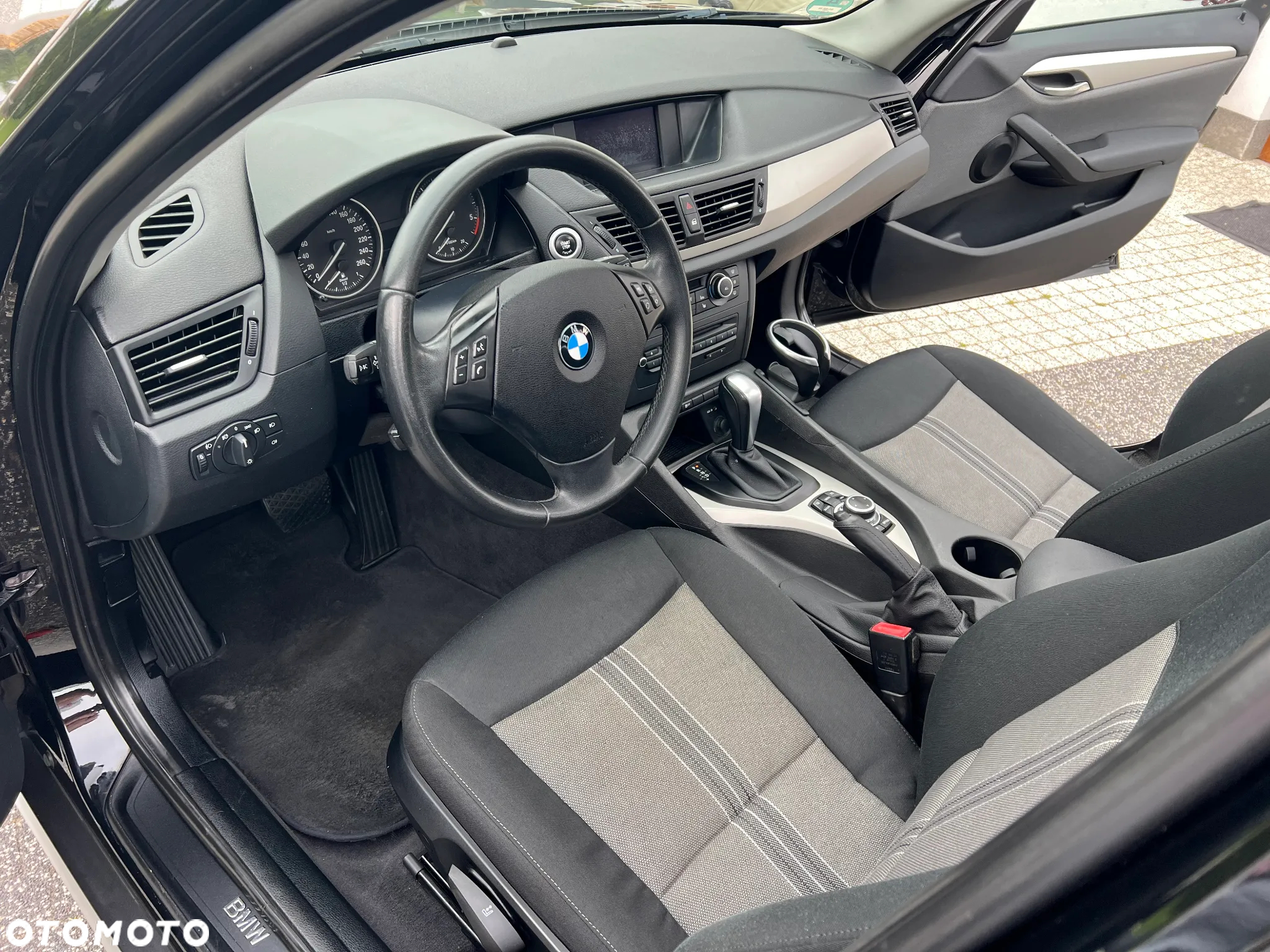 BMW X1 sDrive18d Sport Line - 26