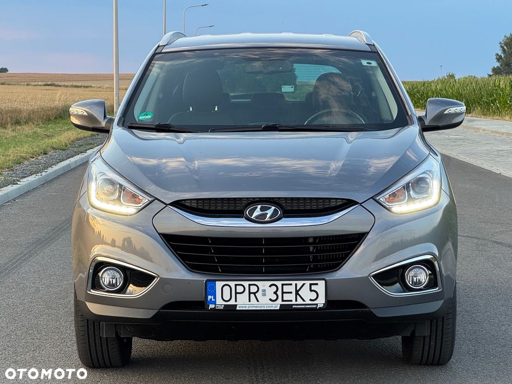 Hyundai ix35 2.0 CRDi 4WD Fifa World Cup Gold Edition - 25