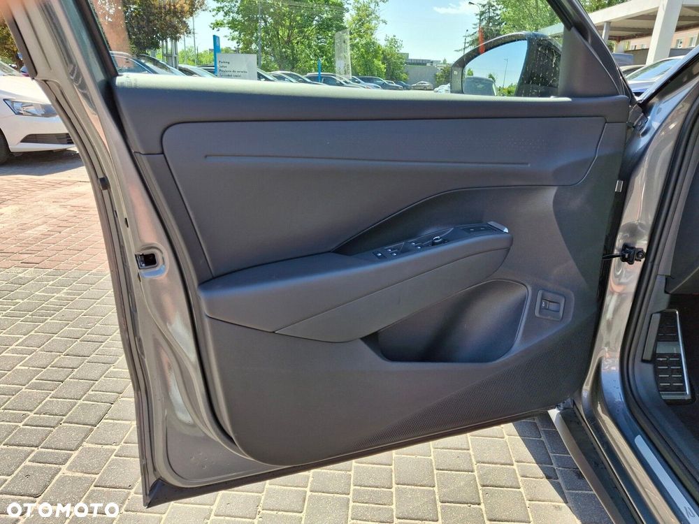 Volkswagen T-Roc 1.5 eTSI R-Line DSG - 10
