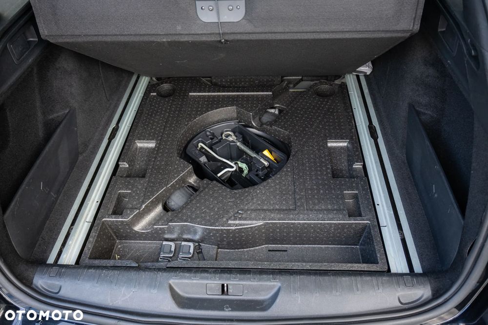 Peugeot 308 PureTech 130 GPF Stop & Start GT - 12