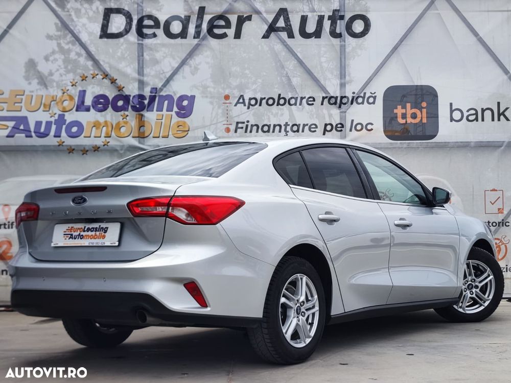 Ford Focus 1.0 EcoBoost Connected - 12