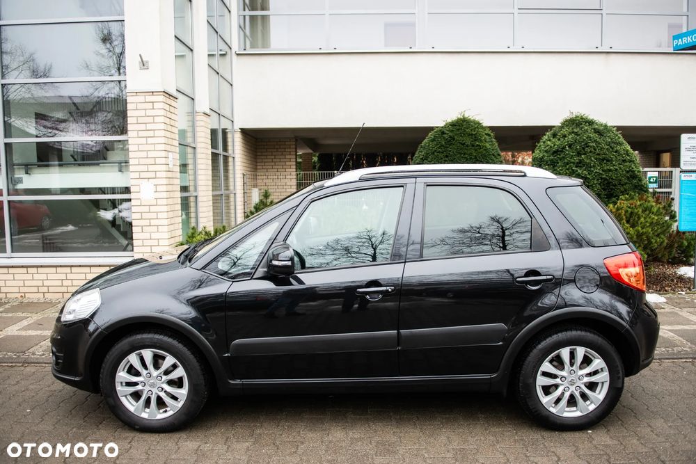Suzuki SX4 1.6 Premium - 3