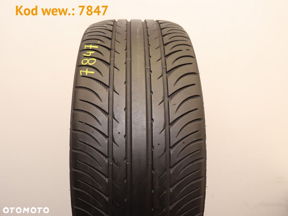 Kumho Ecsta SPT - 235/35 R19 - 7
