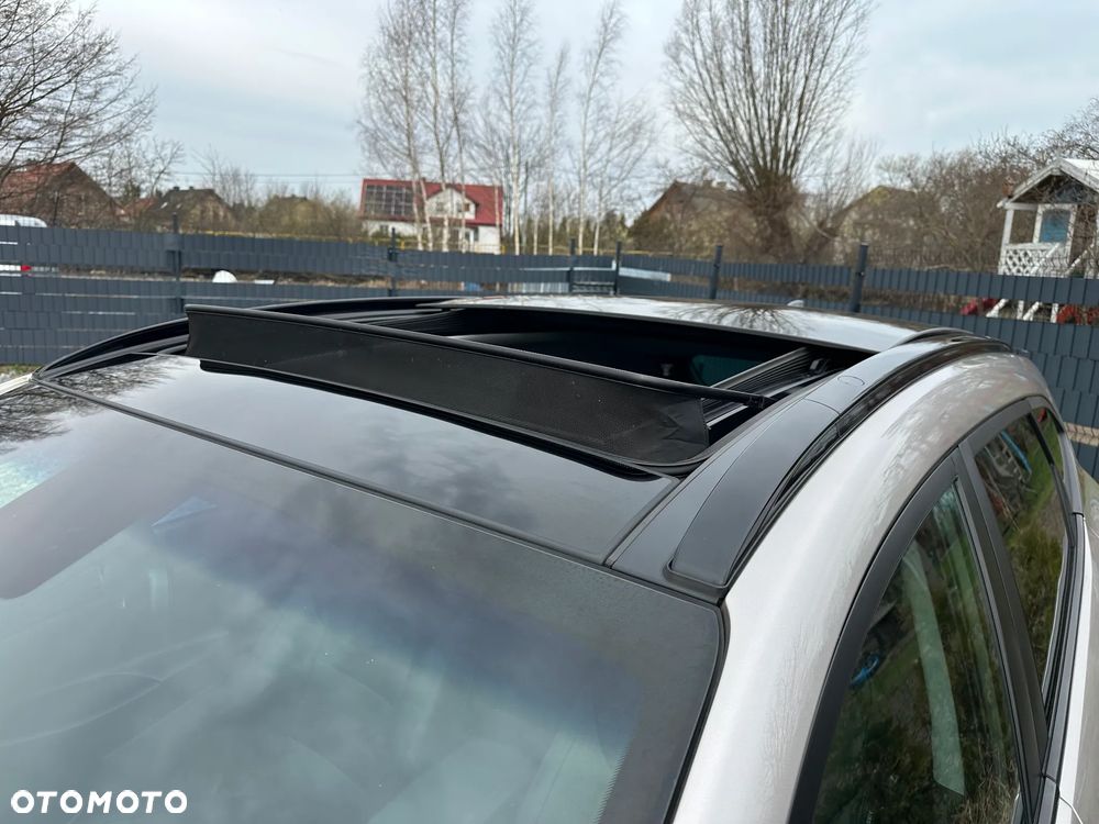 Hyundai Tucson blue 2.0 CRDi 4WD Premium - 19