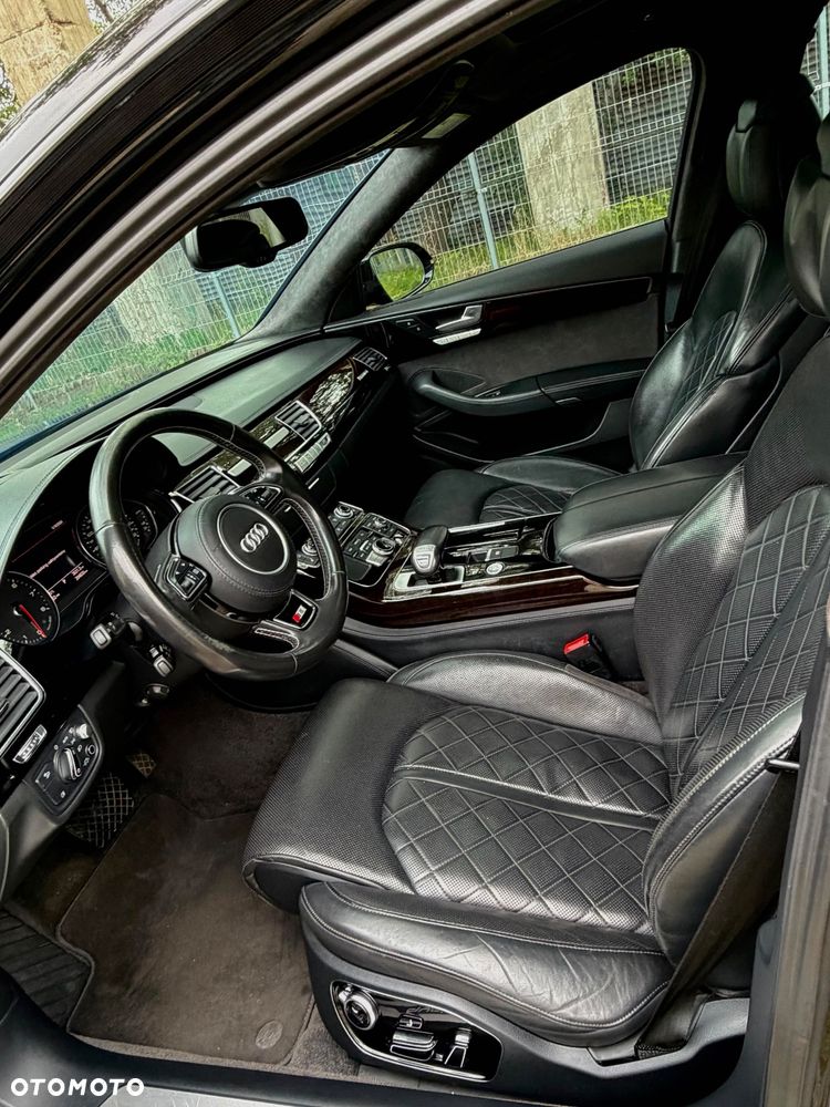 Audi A8 - 16