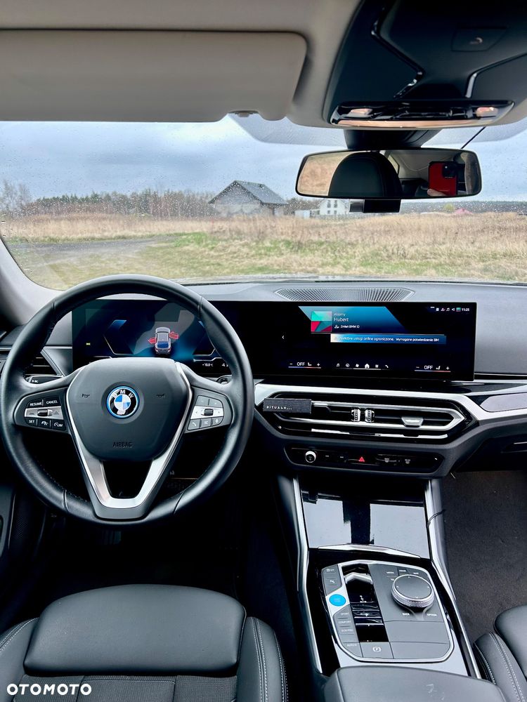 BMW i4 70.3kWh eDrive 35 - 16