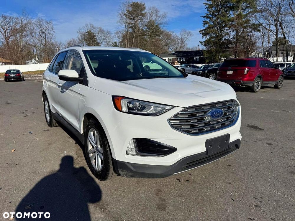 Ford Edge - 4