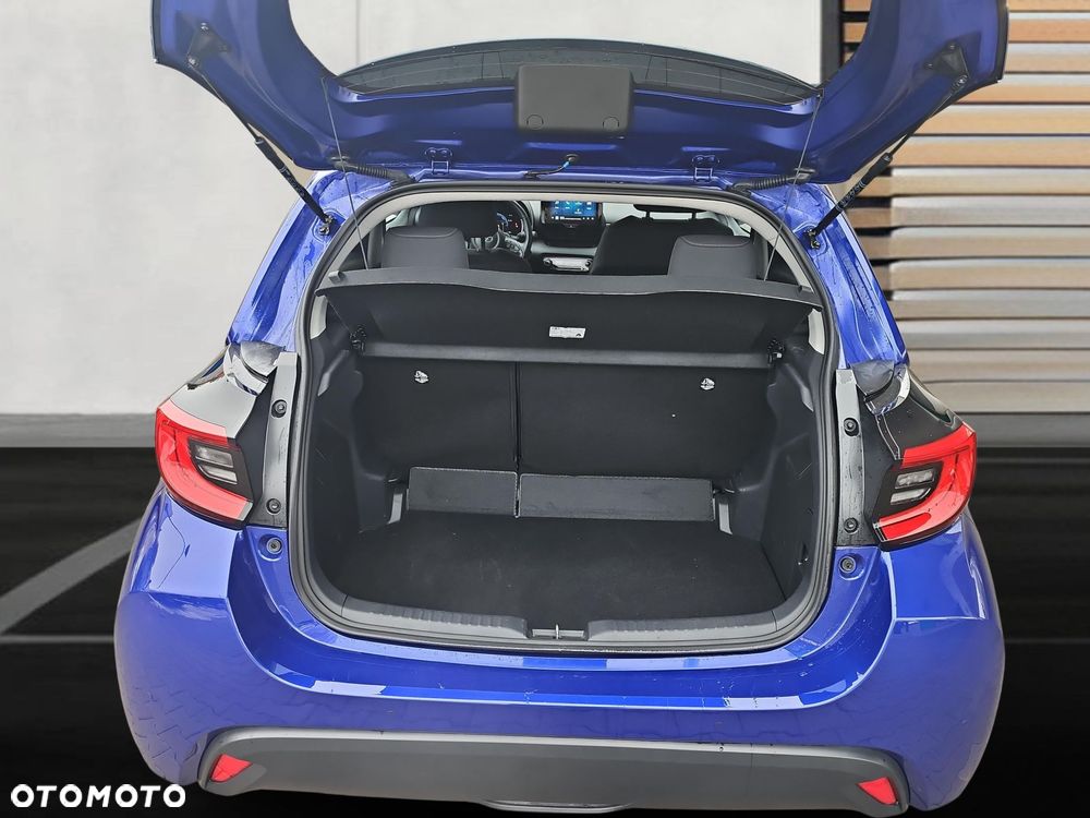 Toyota Yaris Hybrid 1.5 Style - 12