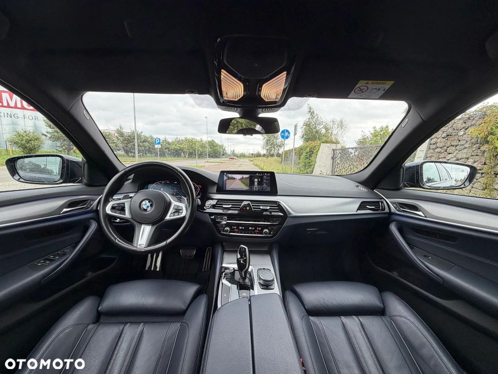 BMW Seria 5 520d xDrive M Sport sport - 21
