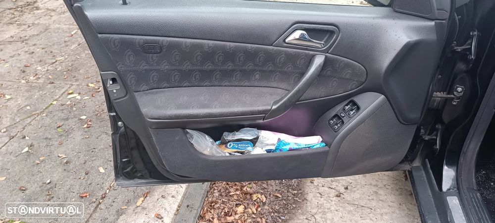 Mercedes-Benz C 220 CDi Classic - 17