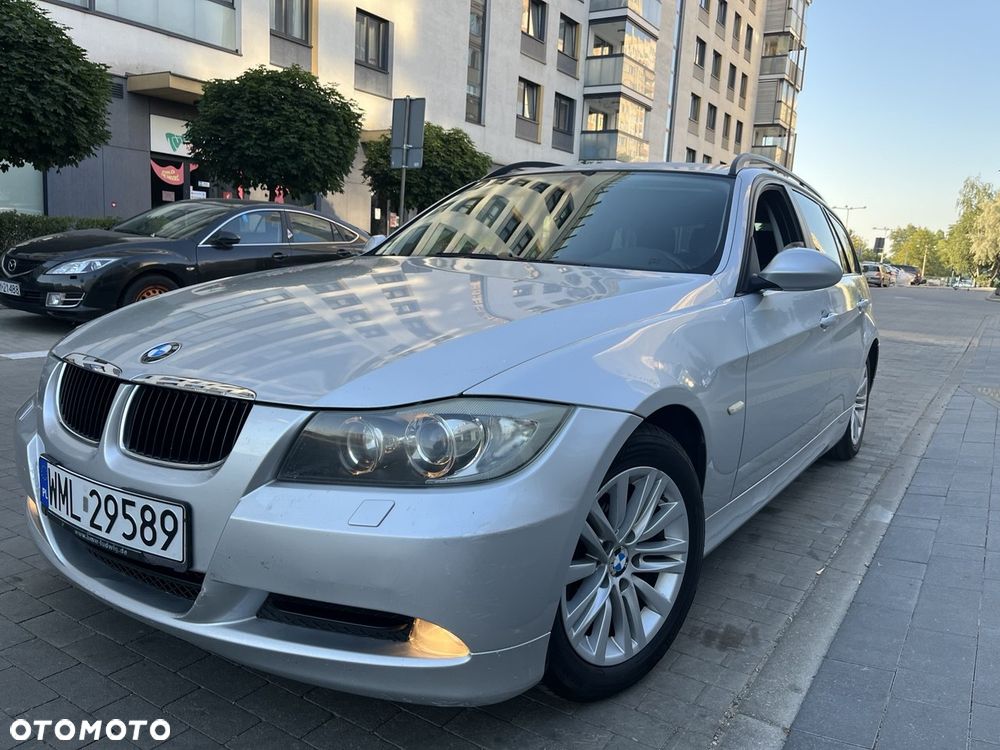 BMW Seria 3 318i - 9