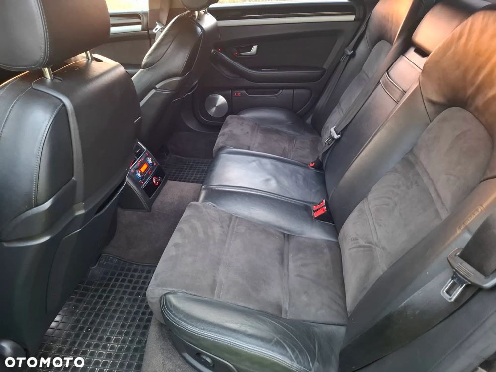 Audi A8 4.2 TDI Quattro - 9
