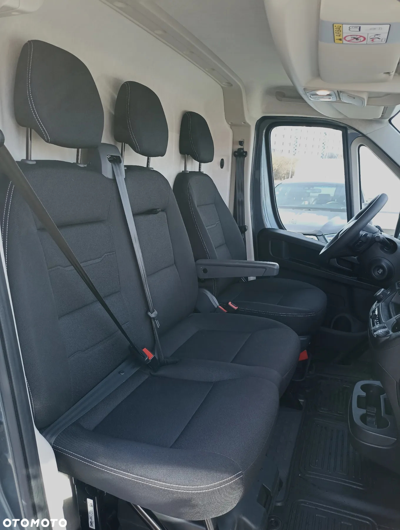 Toyota PROACE MAX EV L3H2 - 13