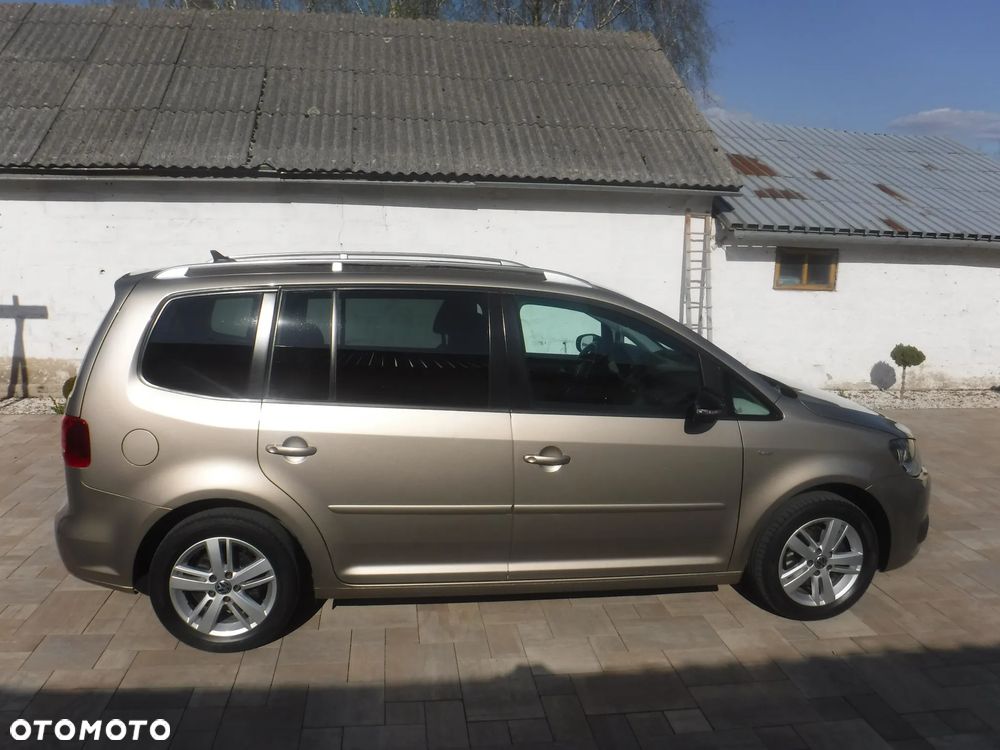 Volkswagen Touran 1.4 TSI MATCH - 6