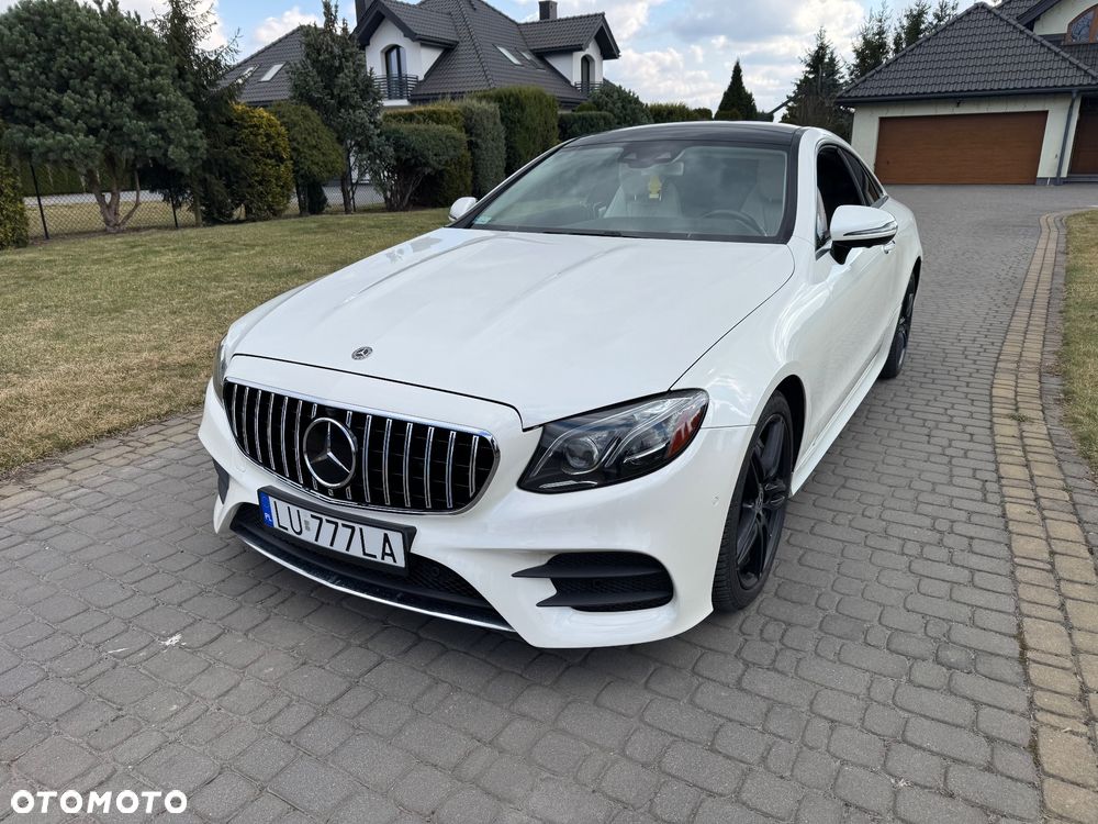 Mercedes-Benz Klasa E 400 4-Matic 9G-TRONIC - 26