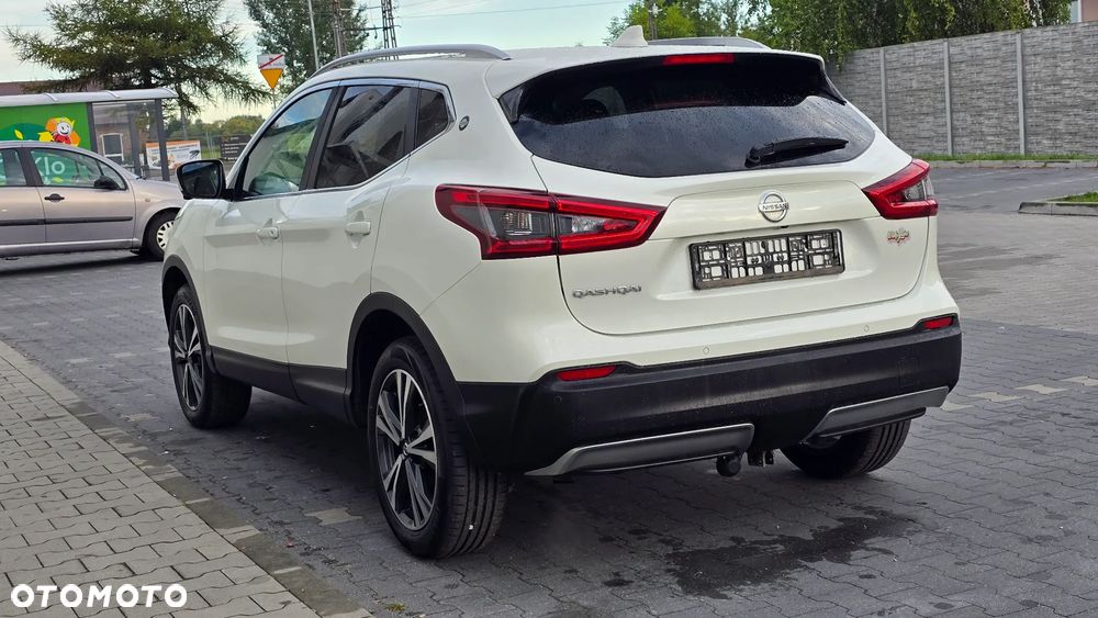 Nissan Qashqai - 10