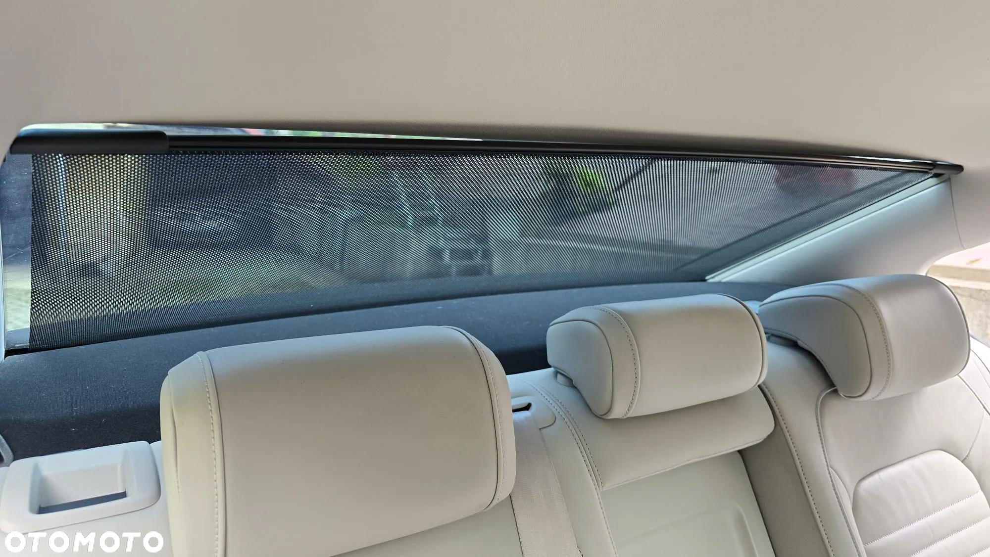 Volkswagen Passat - 22