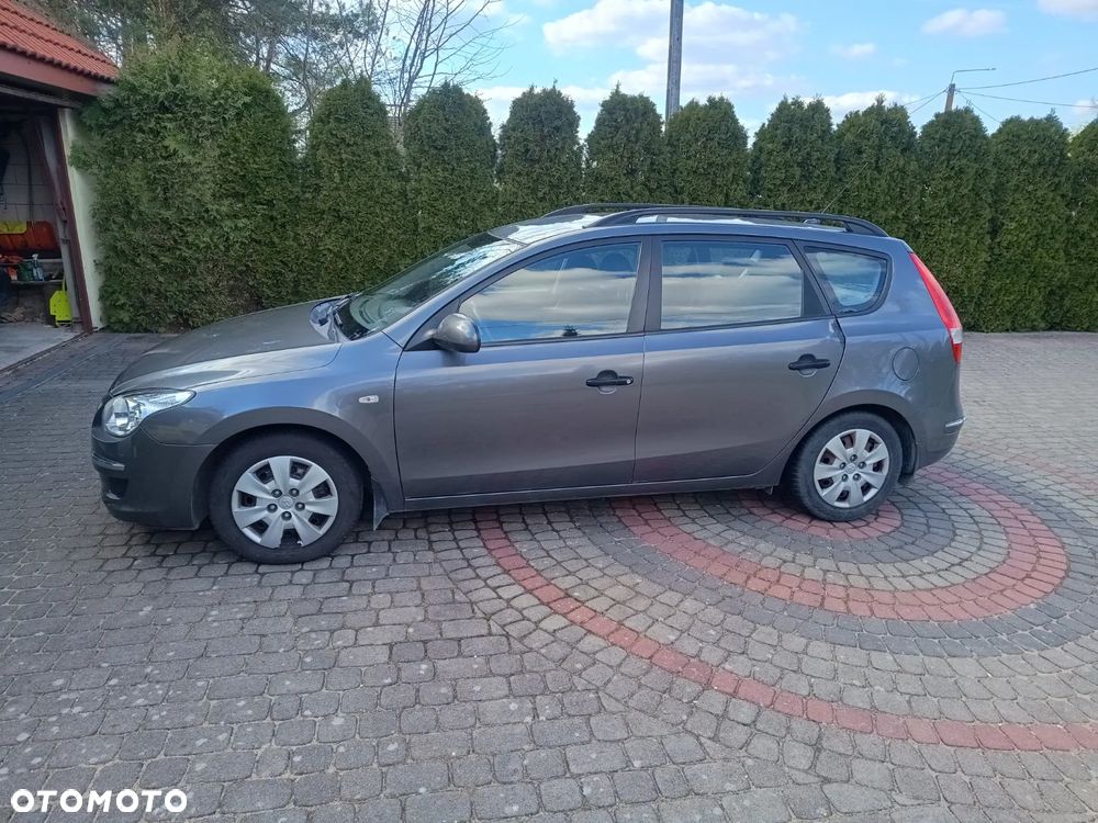 Hyundai i30 1.6 CRDi Classic + - 3