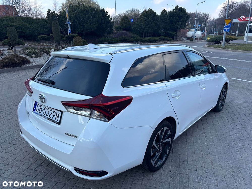 Toyota Auris 1.6 D-4D Edition-S - 12