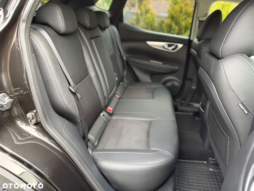 Nissan Qashqai 1.6 DIG-T 360 - 12