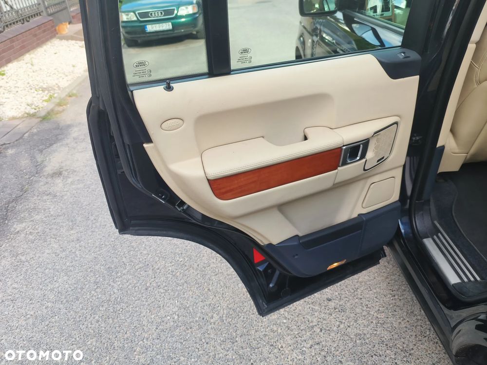 Land Rover Range Rover TDV8 Vogue - 22
