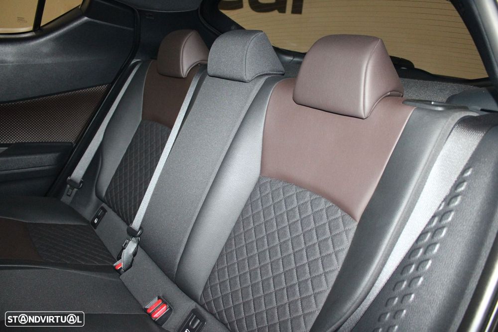 Toyota C-HR 1.8 Hybrid Comfort - 35