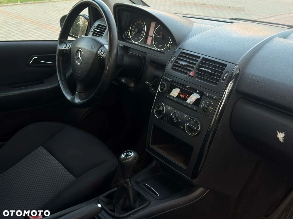 Mercedes-Benz Klasa A 200 CDI Elegance - 5