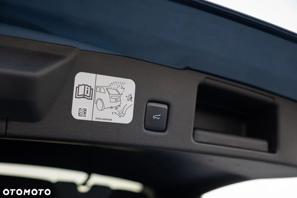 Ford Kuga - 34