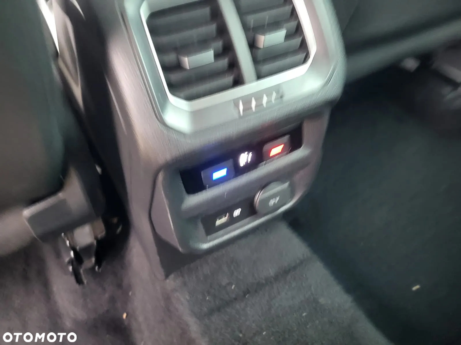 Volkswagen Tiguan 2.0 TDI BMT SCR Comfortline - 26