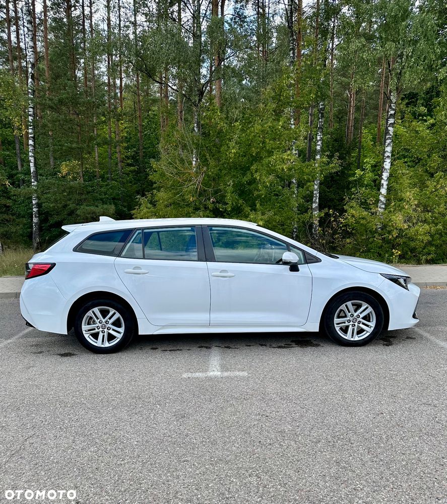 Toyota Corolla - 2