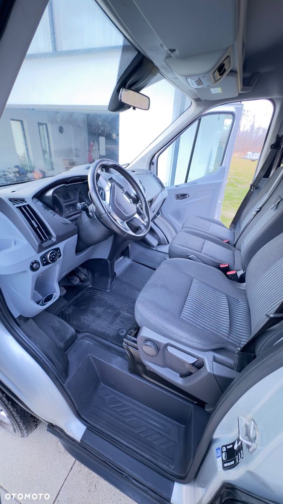 Ford Transit - 6