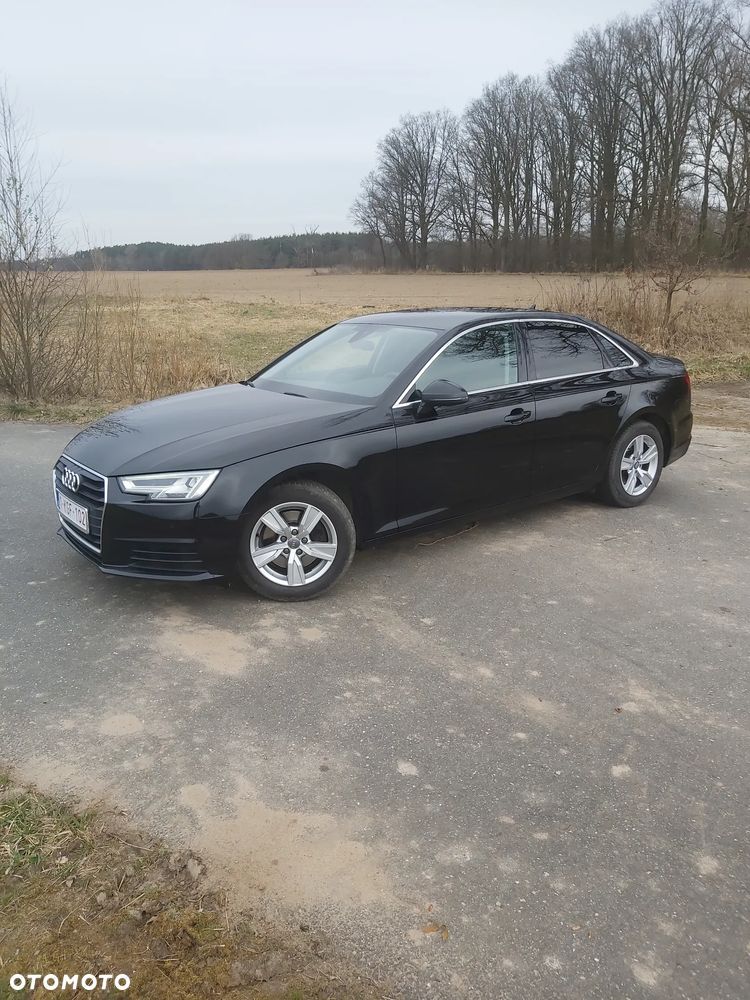 Audi A4 Limousine 30 TDI S tronic design - 18