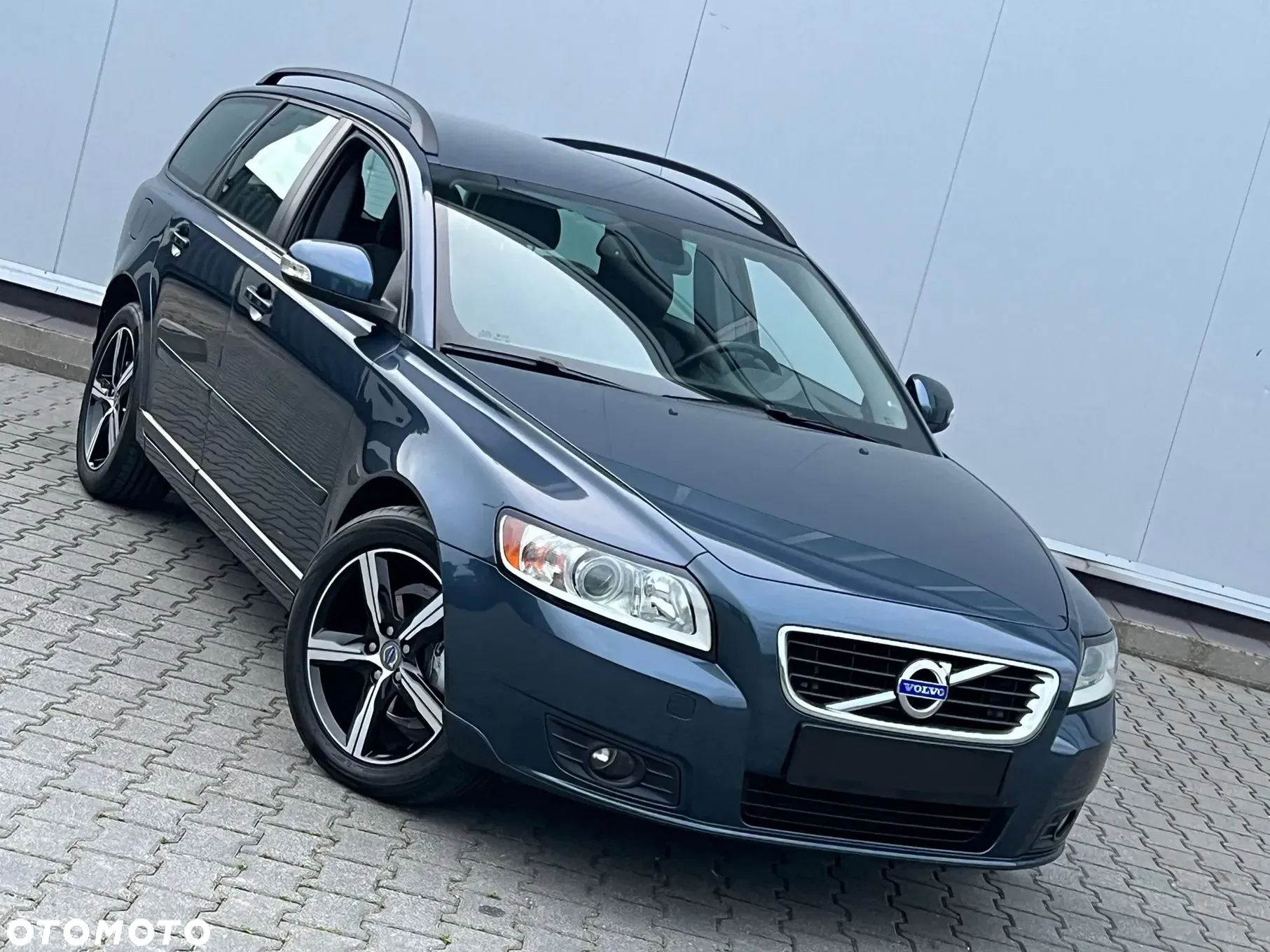 Volvo V50 - 4