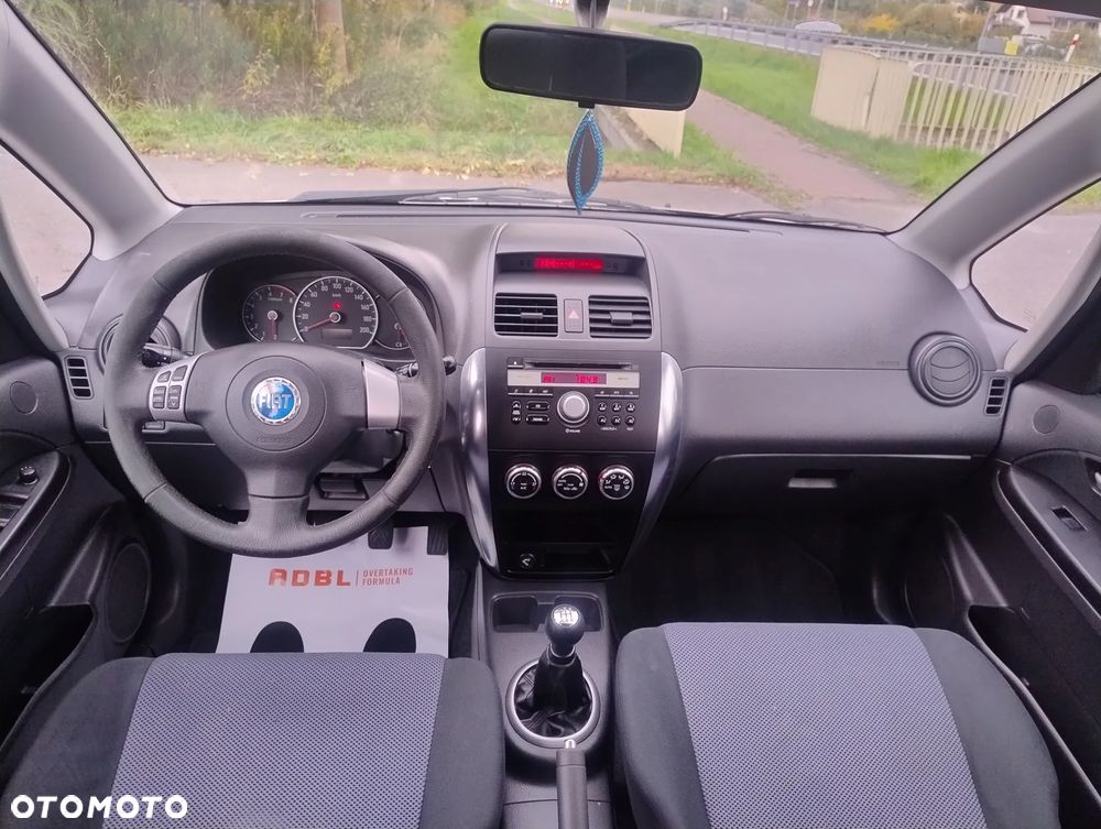 Fiat Sedici 1.6 16V 4x4 Emotion - 23