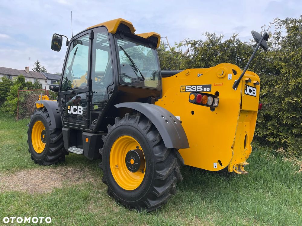 JCB Ładowarka teleskopowa Jcb 535-95 Rok 2016 Bardzo ładny stan Piękna Tylko 6300 MTG PRZEBIEG - 5