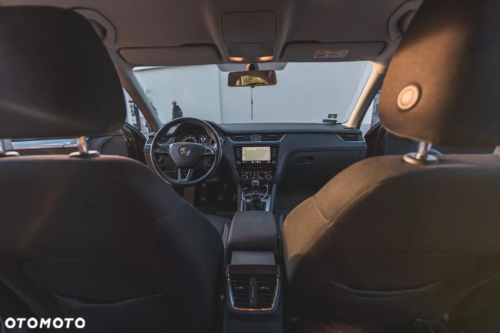 Skoda Octavia 1.5 TSI ACT Ambition - 11