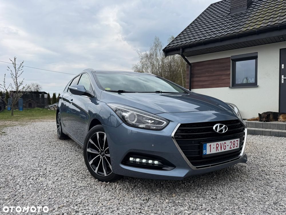 Hyundai i40 Kombi 1.7 CRDi Premium - 40