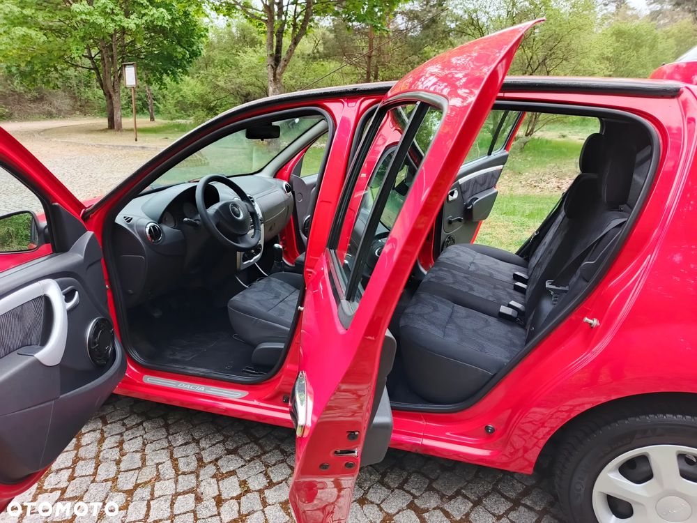 Dacia Sandero 1.6 16V Hi-Flex - 7
