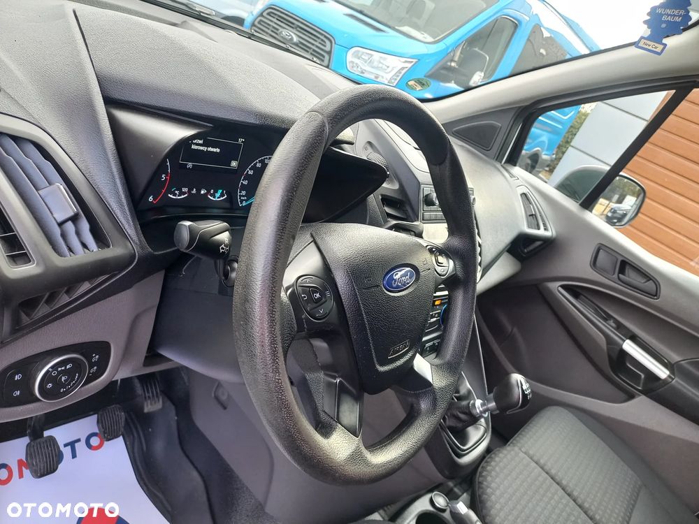 Ford Transit Connect - 19