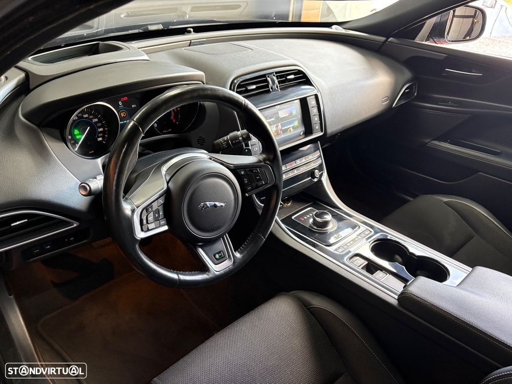 Jaguar XE 20d Aut. R-Sport - 16