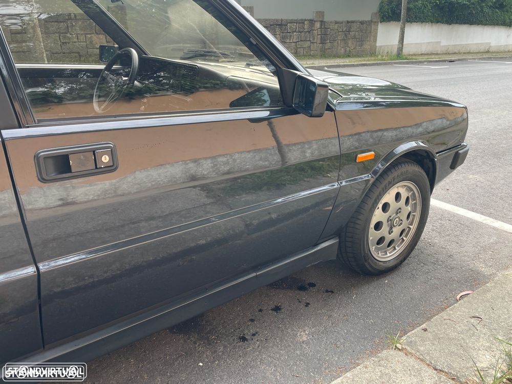 Lancia Delta 1.6 HF Turbo - 9